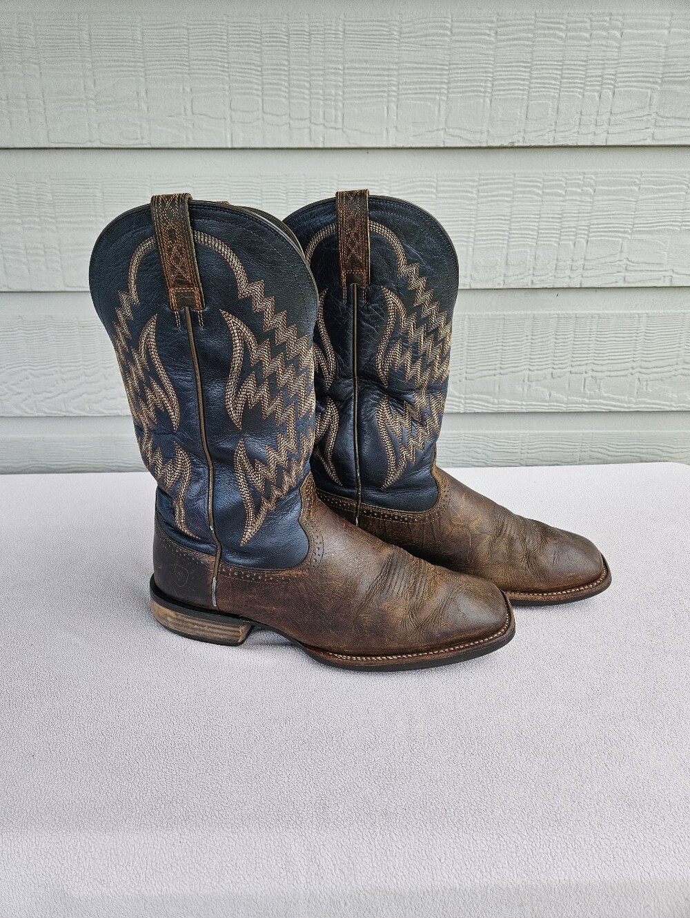 Ariat Tycoon Western Cowboy Leather Boot Men SZ 11 EE Bar Top Brown Square Toe